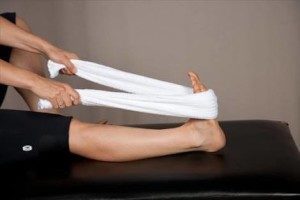 foot-health-towel-stretch